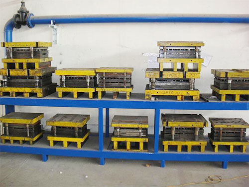 生產(chǎn)機器零件